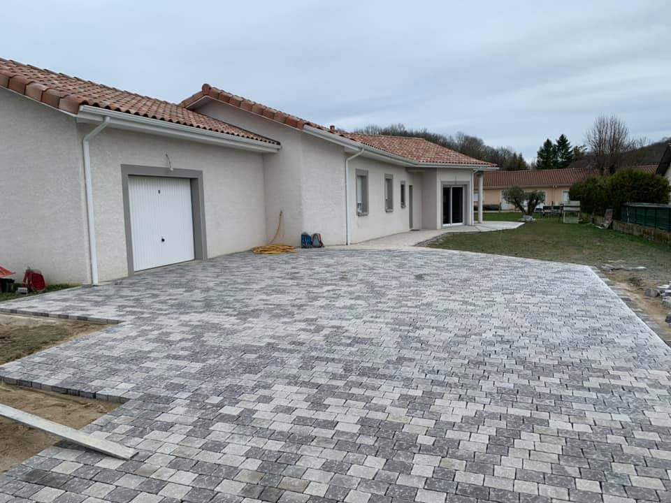Pavage Saint-Laurent-de-Mure